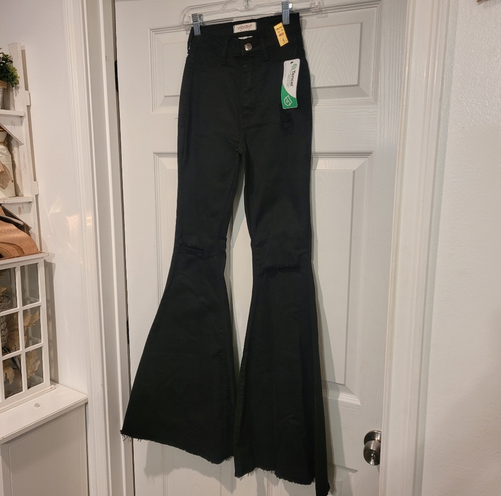 Nwt-Vibrant m.i.u Jeans Black Disttessed Wide Flare.Read Full Post.